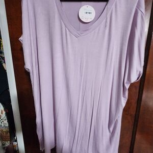 Lavender V-Neck Short Sleeve Women's Top